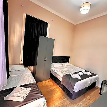 Hotel Taksim Palace